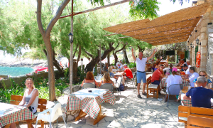 Gostionica Mala Milna Hvar Restaurant Terrasse Beach Meer Adriatc Mediteran Adria